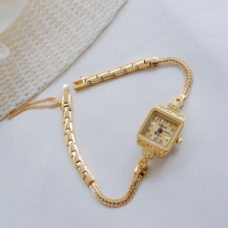Orologio con cinturino sottile - Luxury Watch Vintage recensione e prezzo