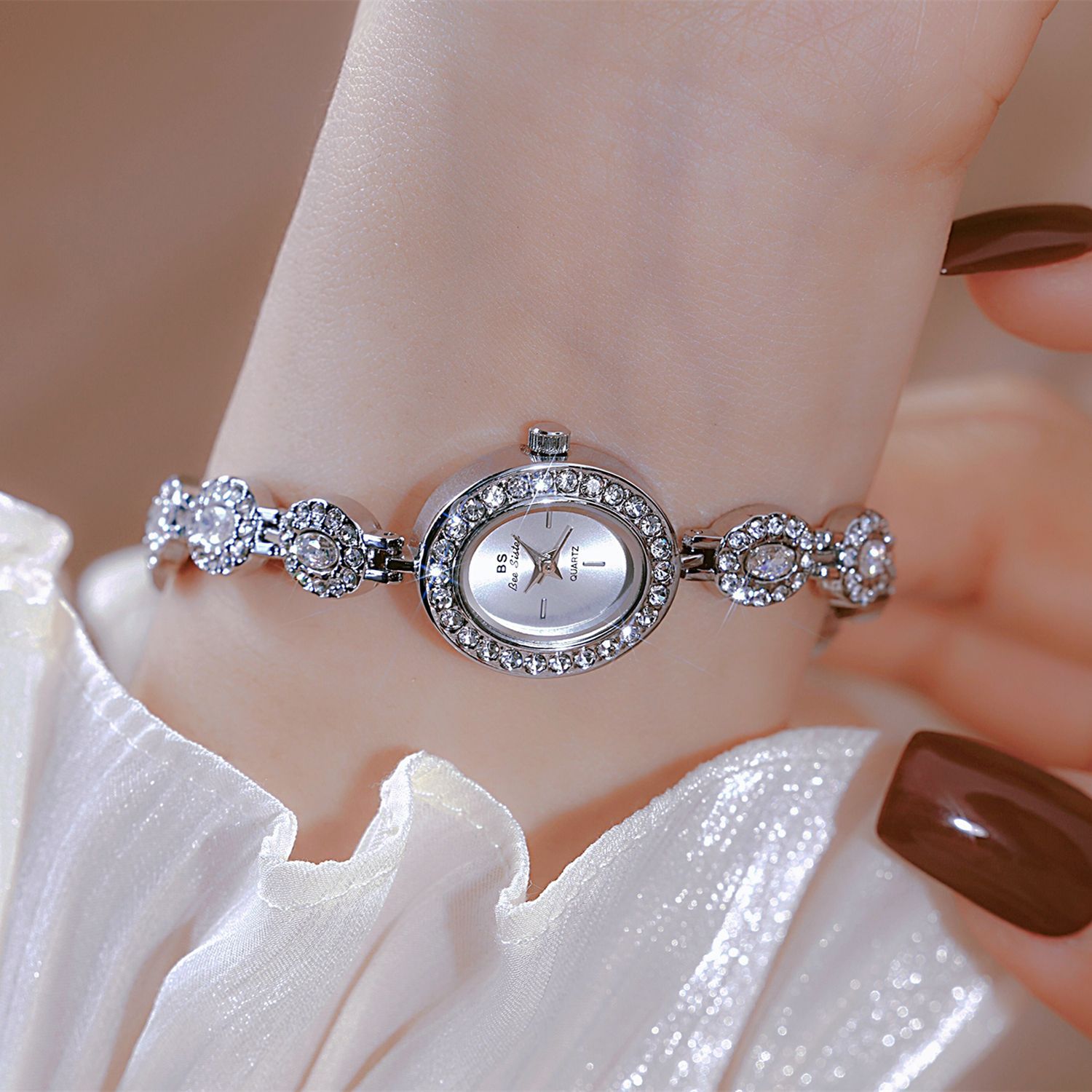 UTHAI nuovo orologio da donna  - Luxury Watch Vintage recensione e prezzo