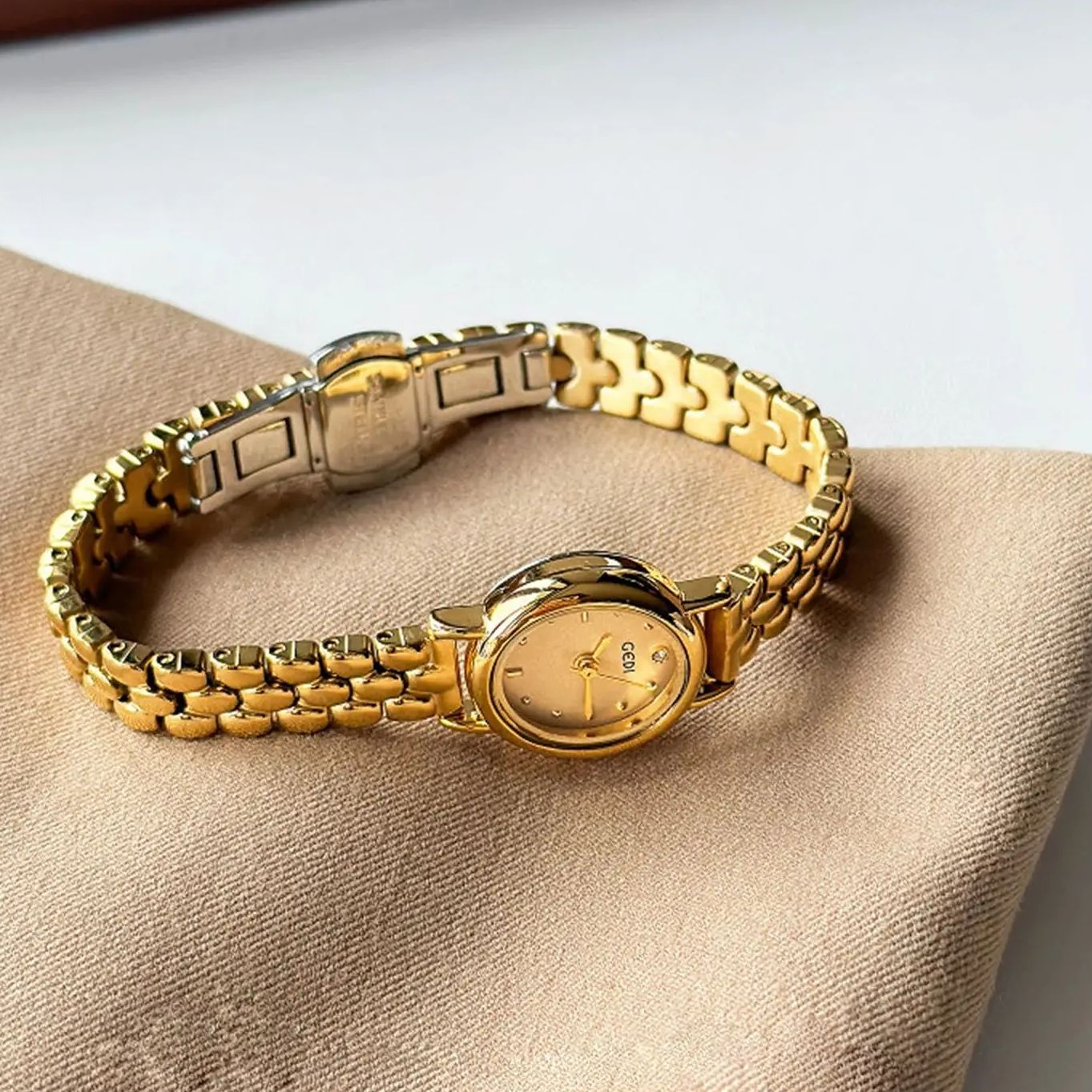 Orologio da Donna di Lusso Ori - Quiet Luxury Watch recensione e prezzo