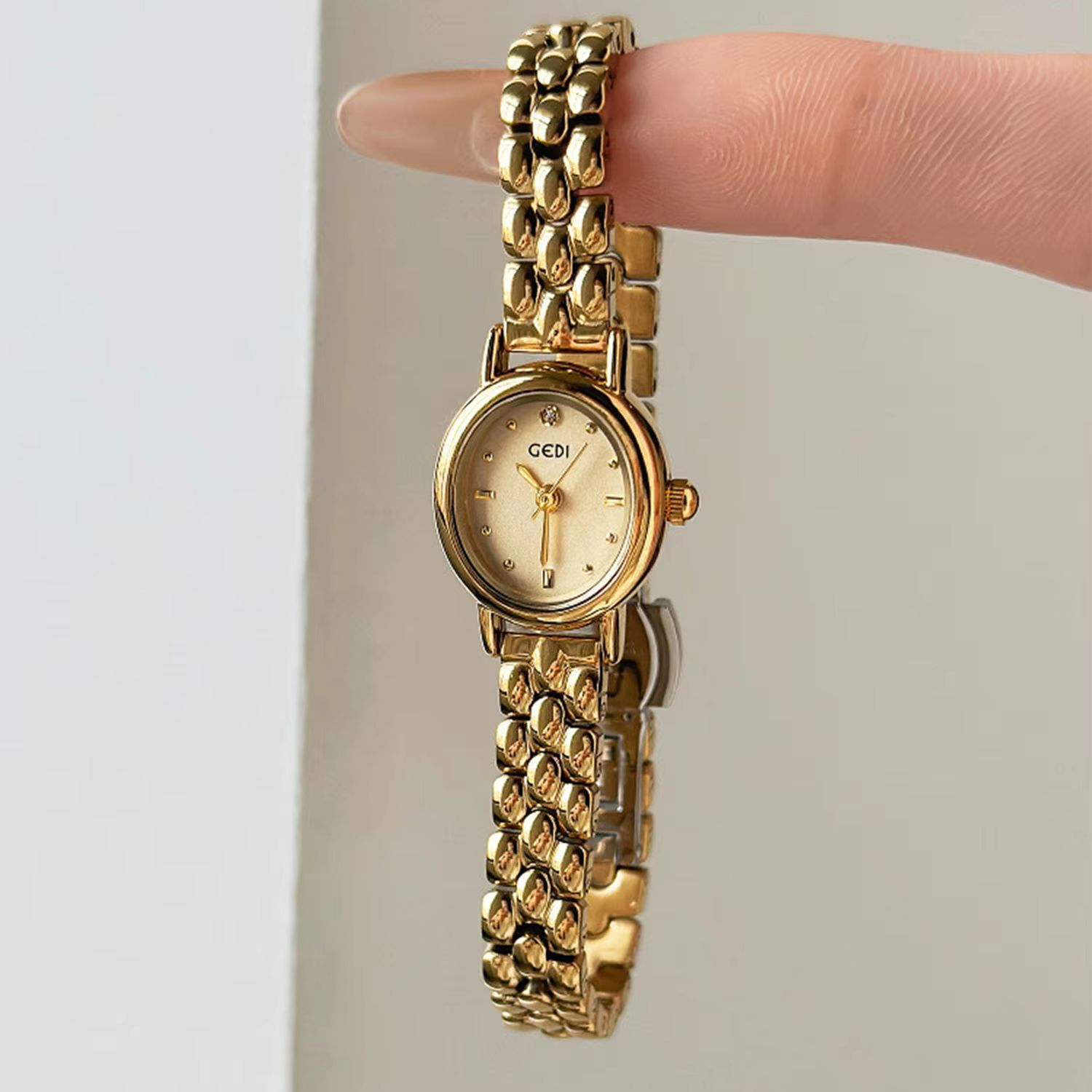 Orologio da Donna di Lusso Ori - Quiet Luxury Watch recensione e prezzo