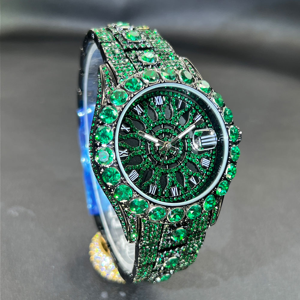 Orologio con diamanti verdi pe - Luxury Watch And Jewelry Brand recensione e prezzo